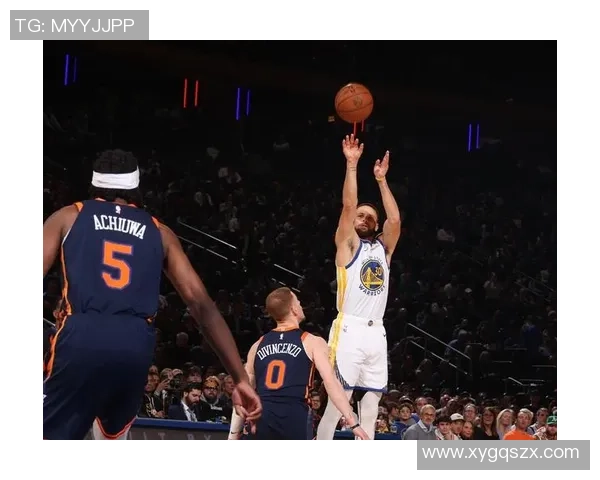 库里上半场7分第三节13分末节加时狂砍22分展现绝佳逆袭能力