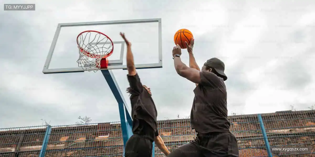 个性周边，彰显态度！👕💥